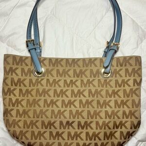 Michael Kors Jet Set tote bag